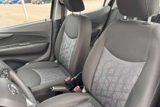 Opel Karl (2019) thumbnail 10
