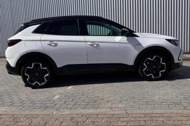 Opel Grandland (2023) thumbnail 6