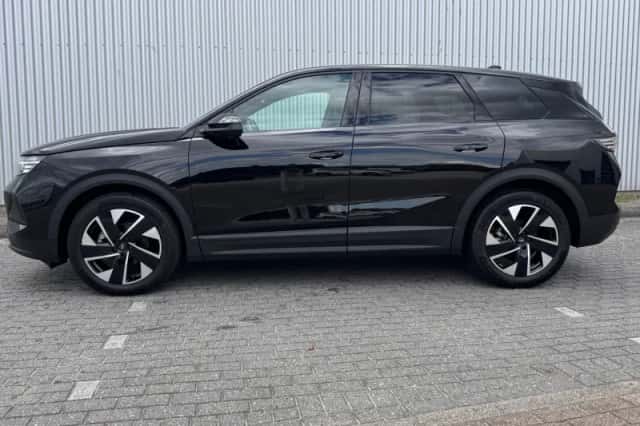 Opel Grandland (2025) thumbnail 2