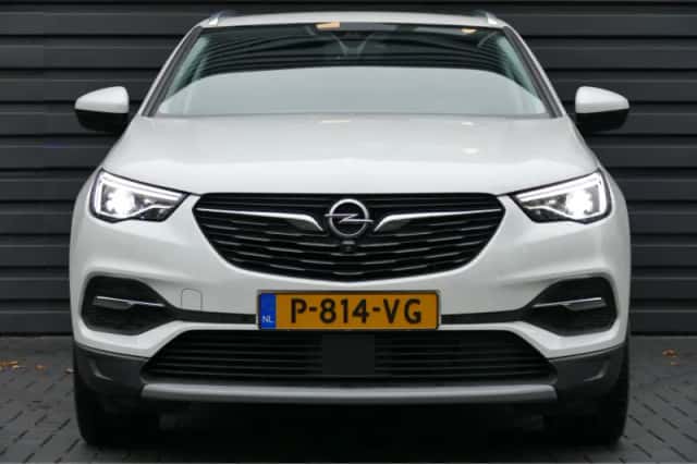 Opel Grandland X (2021) thumbnail 4