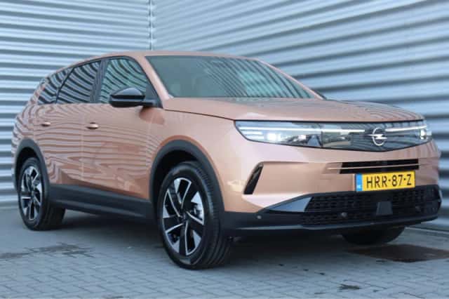 Opel Grandland (2025) thumbnail 4