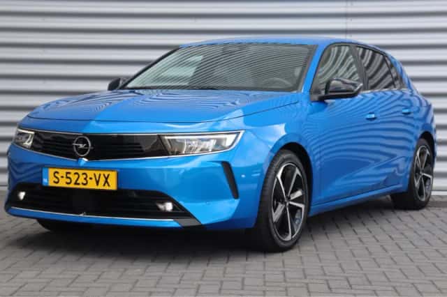 Opel Astra (2023) thumbnail 1