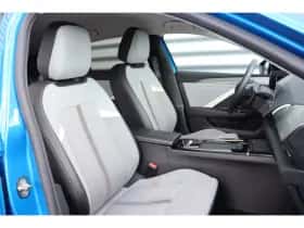 Opel Astra (2023) thumbnail 19