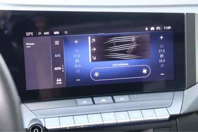 Opel Astra (2023) thumbnail 37