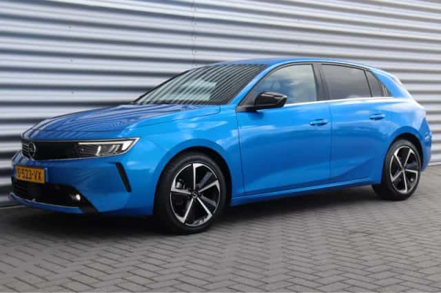 Opel Astra (2023) thumbnail 6