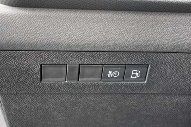Opel Astra (2024) thumbnail 23