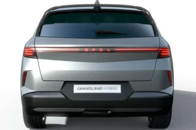 Opel Grandland (2025) thumbnail 3