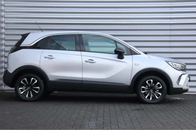 Opel Crossland (2024) thumbnail 3