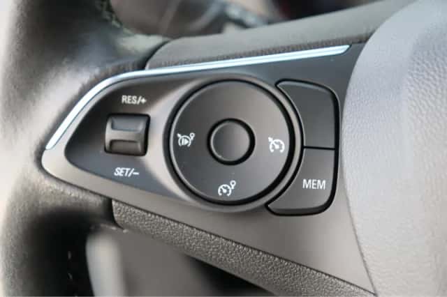 Opel Crossland (2024) thumbnail 23