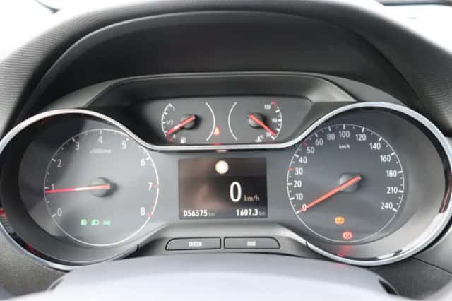 Opel Crossland (2021) thumbnail 25