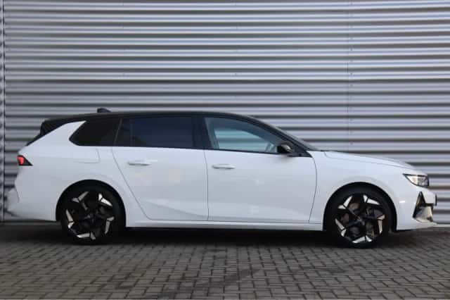 Opel Astra Sports Tourer (2023) thumbnail 3