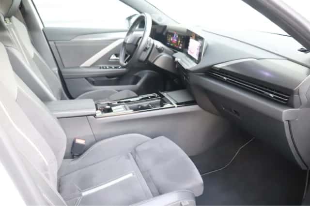 Opel Astra Sports Tourer (2023) thumbnail 22