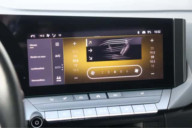 Opel Astra Sports Tourer (2023) thumbnail 40