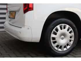 Opel Combo (2019) thumbnail 11