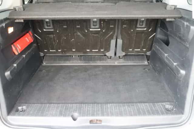 Opel Combo (2019) thumbnail 15