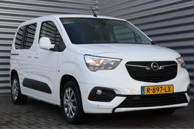 Opel Combo (2019) thumbnail 4
