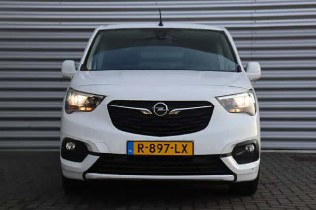 Opel Combo (2019) thumbnail 5