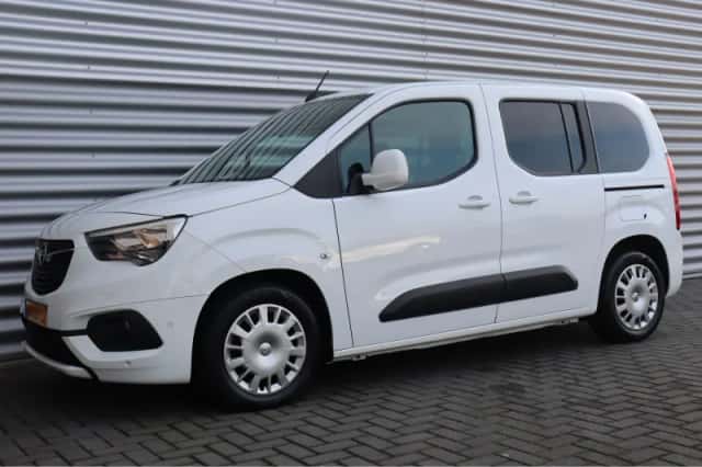 Opel Combo (2019) thumbnail 6
