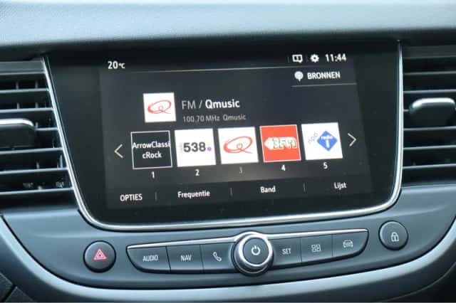 Opel Crossland (2022) thumbnail 25