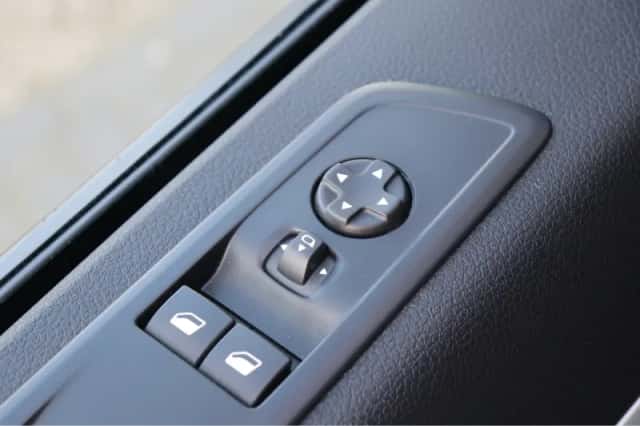 Opel Vivaro (2024) thumbnail 23