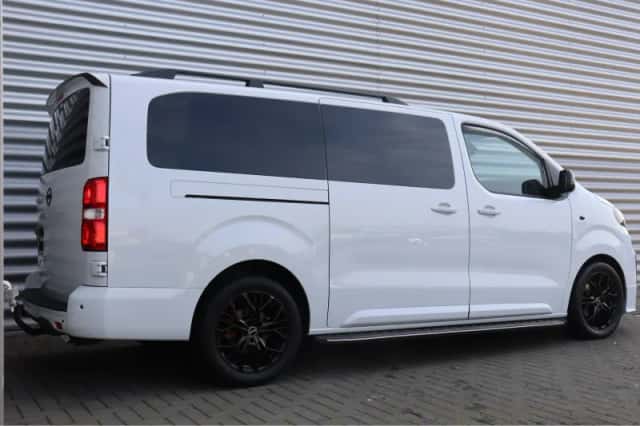 Opel Vivaro (2024) thumbnail 9