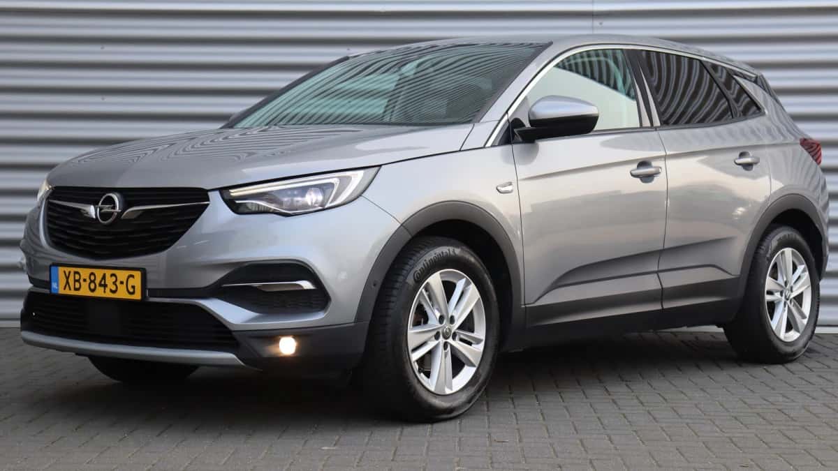 Opel Grandland X (2018) — foto 1