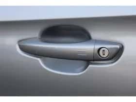Opel Grandland X (2018) thumbnail 12