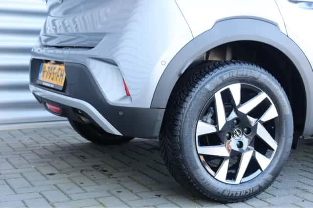 Opel Mokka (2022) thumbnail 10