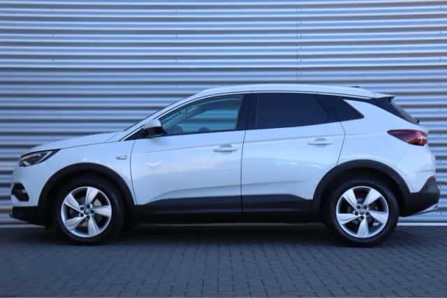 Opel Grandland X (2019) thumbnail 2