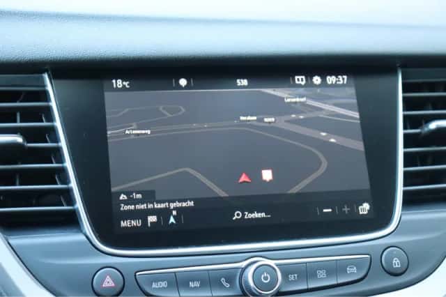 Opel Grandland X (2019) thumbnail 31