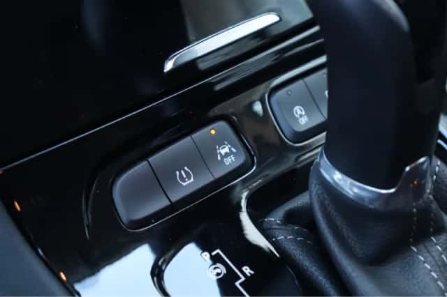 Opel Grandland X (2019) thumbnail 36