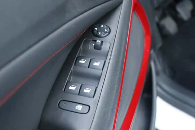 Opel Crossland (2021) thumbnail 20
