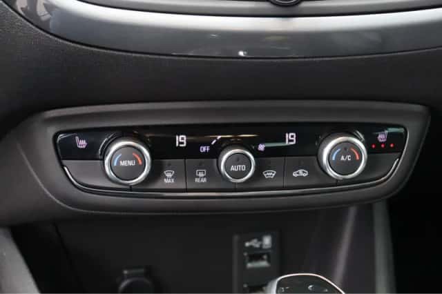 Opel Crossland X (2020) thumbnail 34