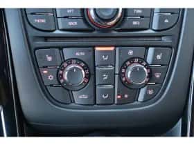 Opel Cascada (2014) thumbnail 32