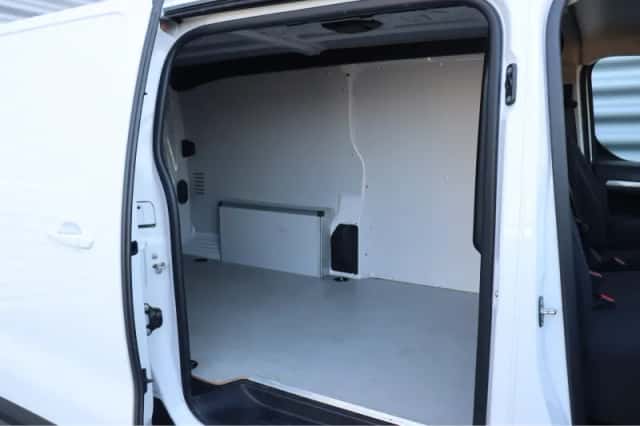 Opel Vivaro (2024) thumbnail 17