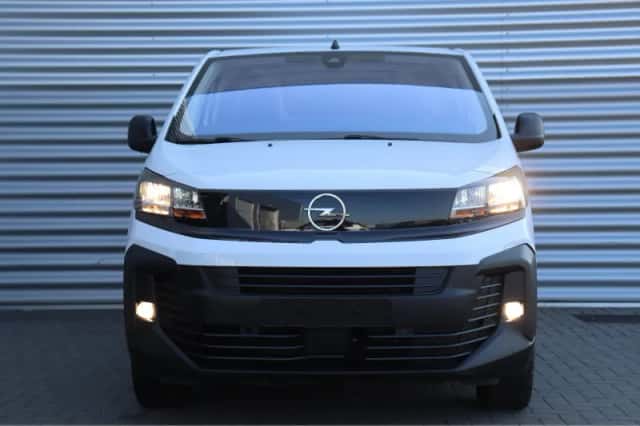 Opel Vivaro (2024) thumbnail 5