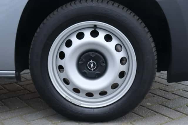 Opel Combo (2024) thumbnail 11