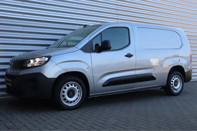 Opel Combo (2024) thumbnail 6