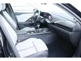 Opel Astra (2023) thumbnail 19