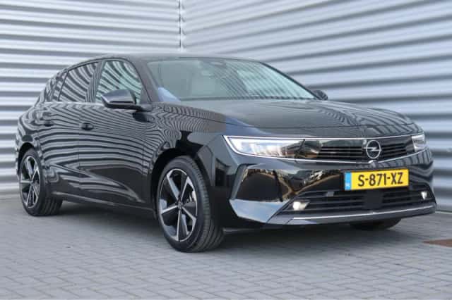 Opel Astra (2023) thumbnail 4