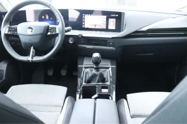 Opel Astra (2023) thumbnail 38