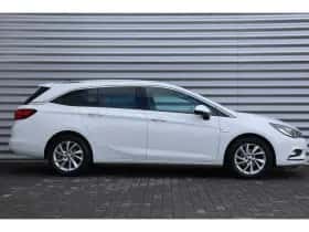Opel Astra (2019) thumbnail 3
