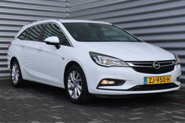 Opel Astra (2019) thumbnail 4