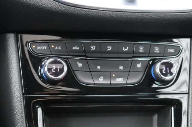 Opel Astra (2019) thumbnail 36