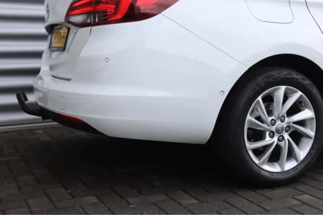 Opel Astra (2019) thumbnail 10