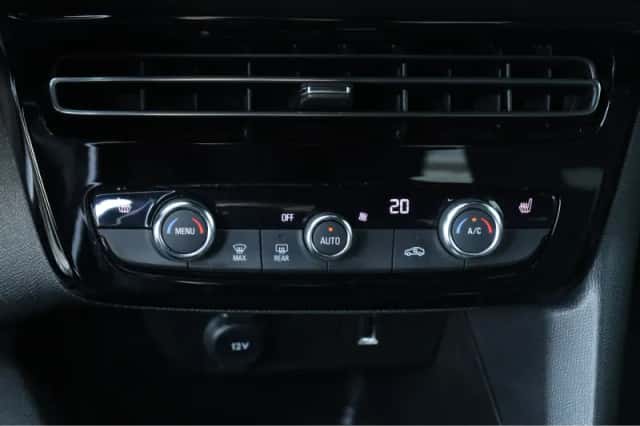 Opel Mokka (2023) thumbnail 36