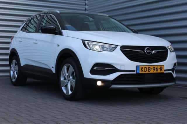 Opel Grandland X (2021) thumbnail 4