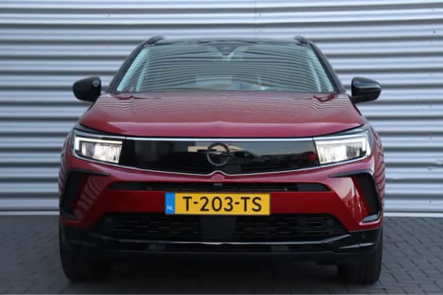 Opel Grandland (2023) thumbnail 5