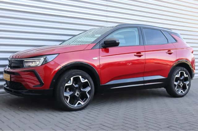 Opel Grandland (2023) thumbnail 6
