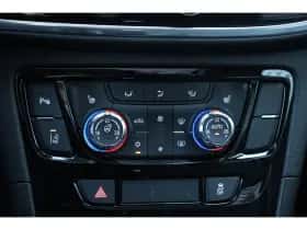 Opel Mokka (2016) thumbnail 35